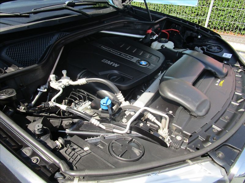 BMW X5 xDrive 30d M-Paket  ČR - fotka 66 z 70