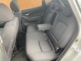 Hyundai ix20 1.6 CRDi, PREMIUM, PANORAMA!! - náhled 39