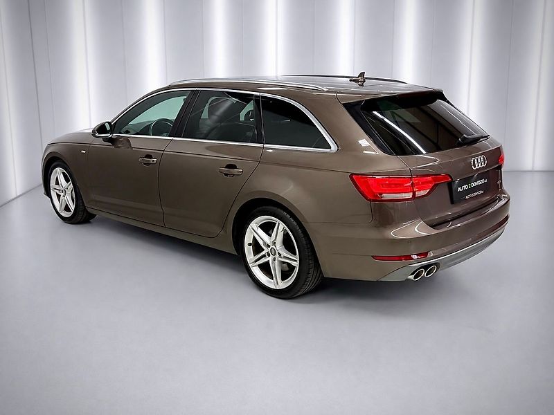 Audi A4 2.0TDI QUATTRO S-LINE, VIRTUAL - fotka 4 z 24