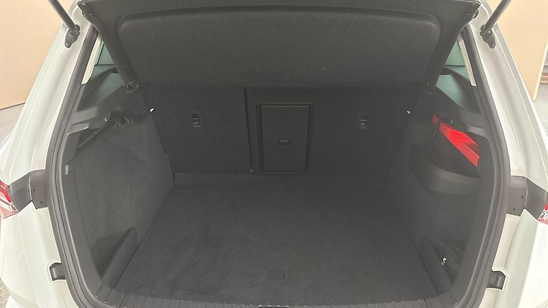Škoda Karoq 2.0 TDI Style - fotka 17 z 26