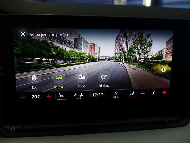 Škoda Octavia (2020) Style Plus 2.0 TDI, Automat - fotka 21 z 25