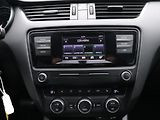 Škoda Octavia 2,0 TDI 135kW 4x4 DSG CZ Scout - náhled 18
