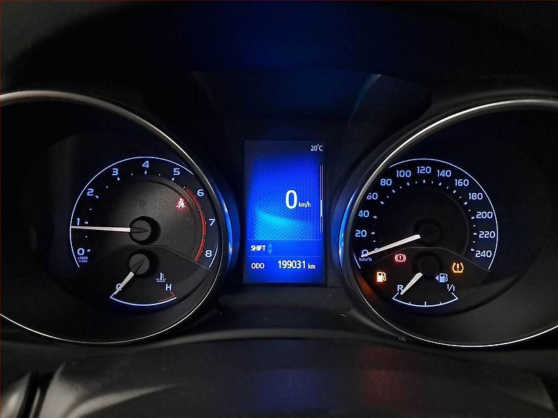Toyota Auris (2015) 1.2 Ti, Serv.kniha, Tempomat - fotka 11 z 18