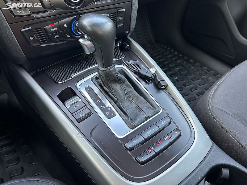 Audi Q5 (2009) 3.0 TDi 176 KW - fotka 20 z 25