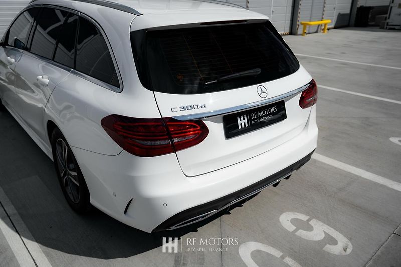 Mercedes-Benz Třídy C (2019) C 300d Kombi 180kW - fotka 8 z 30