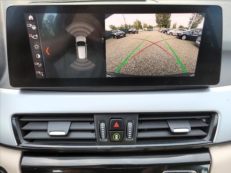 BMW X1 X-drive25e,4x4,M-sport,led - fotka 25 z 50
