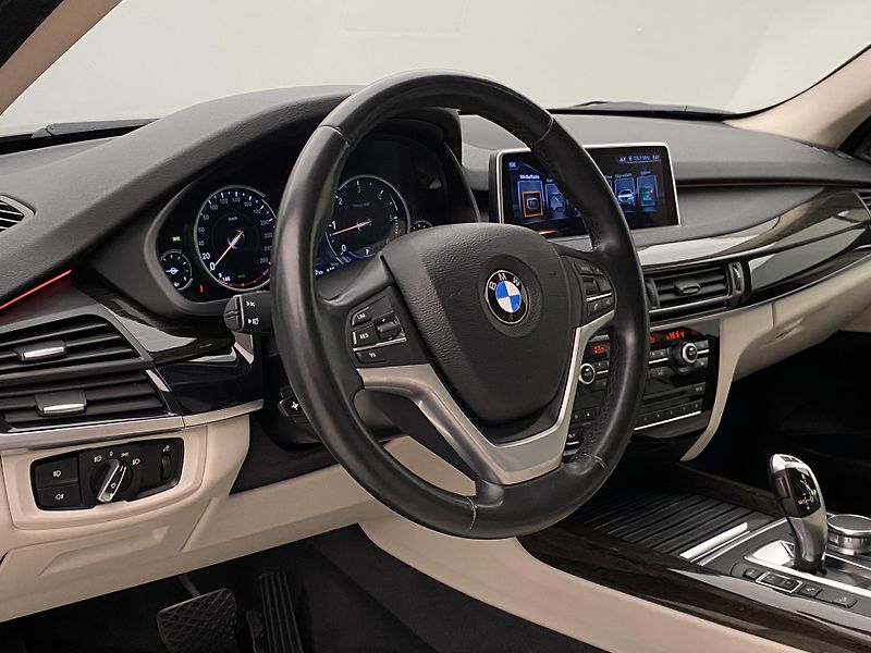 BMW X5 XDRIVE 30d AUT CZ - fotka 18 z 65