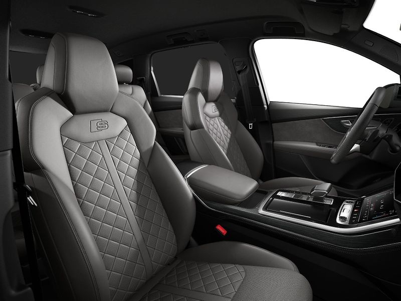 Audi Q7 3,0 TDI V6 - Limitovaná edice - fotka 7 z 9