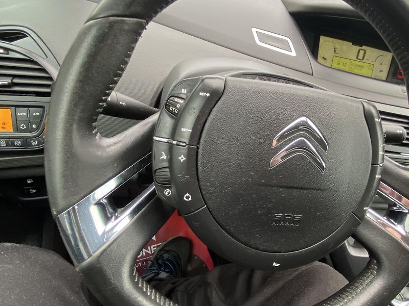 Citroën C4 Picasso (2012) 1,6 HDi  - fotka 27 z 35