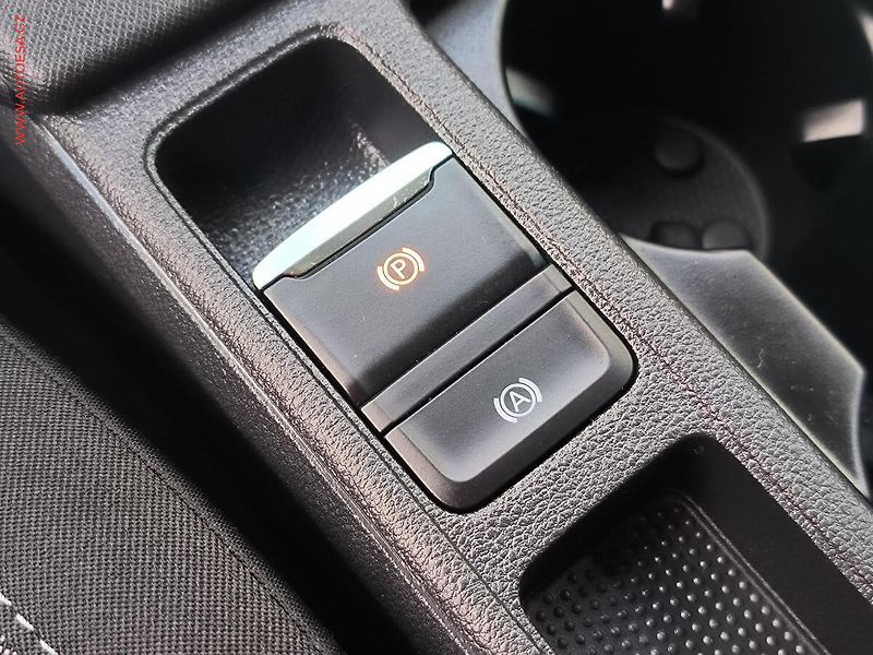 Škoda Octavia (2020) 2.0 TDi, Ambition - fotka 18 z 25