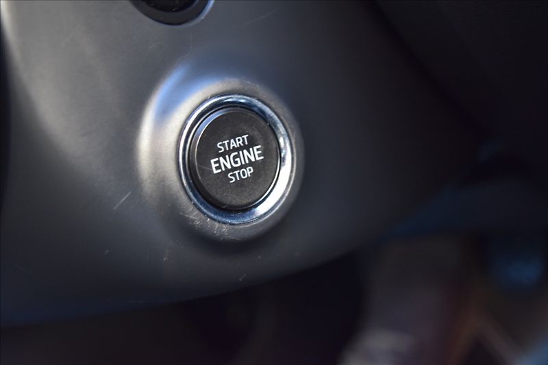 Škoda Octavia 1,6 TDI 77KW ALU KLIMA NAVI - fotka 32 z 48