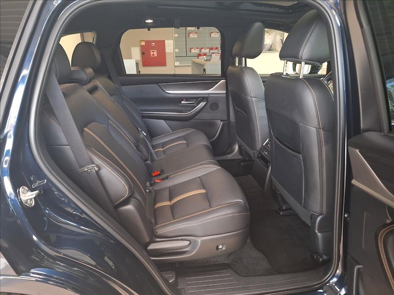 Mazda CX-80 2.5 e-SKYACTIV PHEV 327ps 8AT - fotka 4 z 18