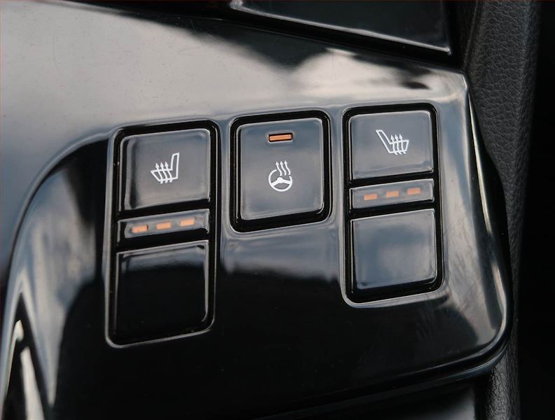 Kia Sportage (2023) 1.6 T-GDI MHEV - fotka 20 z 30