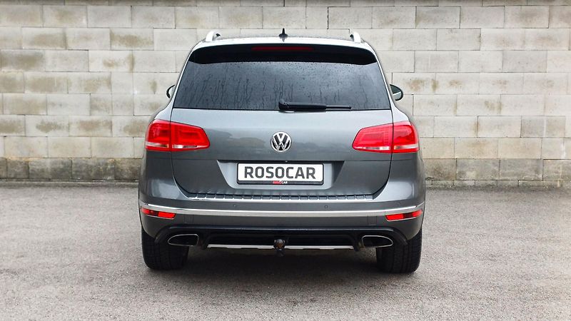 Volkswagen Touareg 3.0 TDI 193kW R-LINE-WEBASTO- - fotka 6 z 50