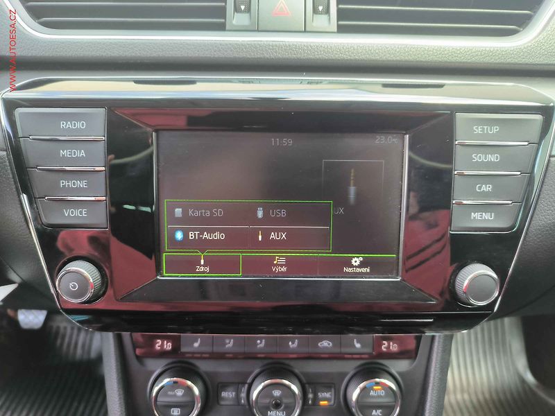 Škoda Superb (2016) 1.8 TSi, Style, bixen, +kola - fotka 13 z 25