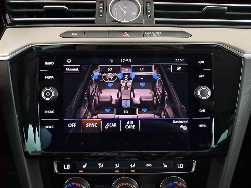 Volkswagen Passat (2019) 2.0 TDI, 4X4, Automat, Kůže - fotka 24 z 25