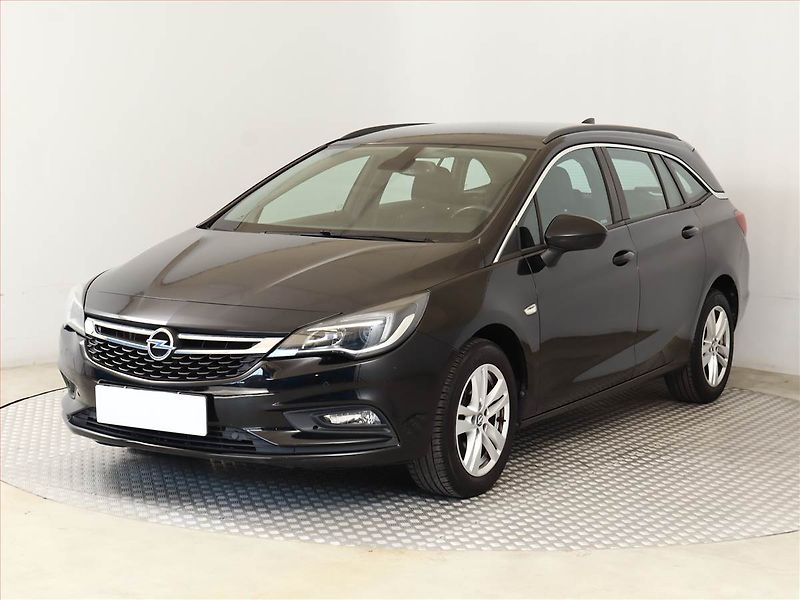 Opel Astra (2017) 1.6 CDTI, Automat, Navi - fotka 2 z 14