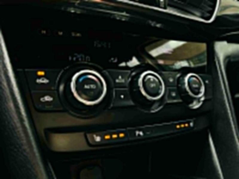 Mazda 6 2.0i MANUÁL VÝHŘEV SERVISKA  - fotka 40 z 49