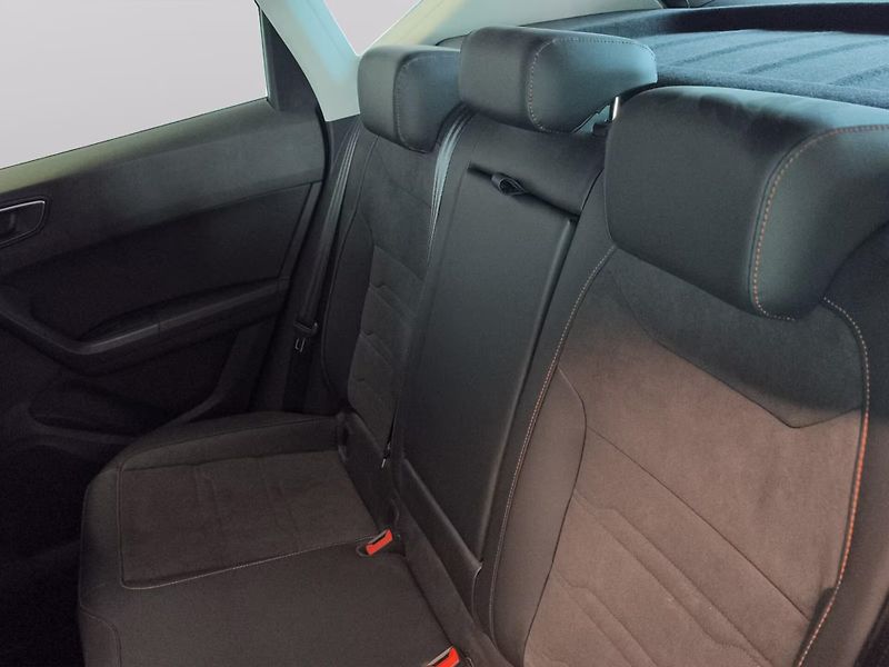 Seat Ateca 1.5 TSI DSG FR Kamera ACC LED - fotka 18 z 19