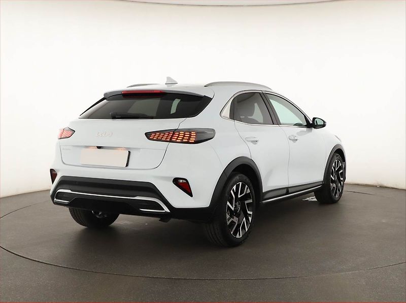 Kia XCeed (2025) 1.6 T-GDI - fotka 5 z 17