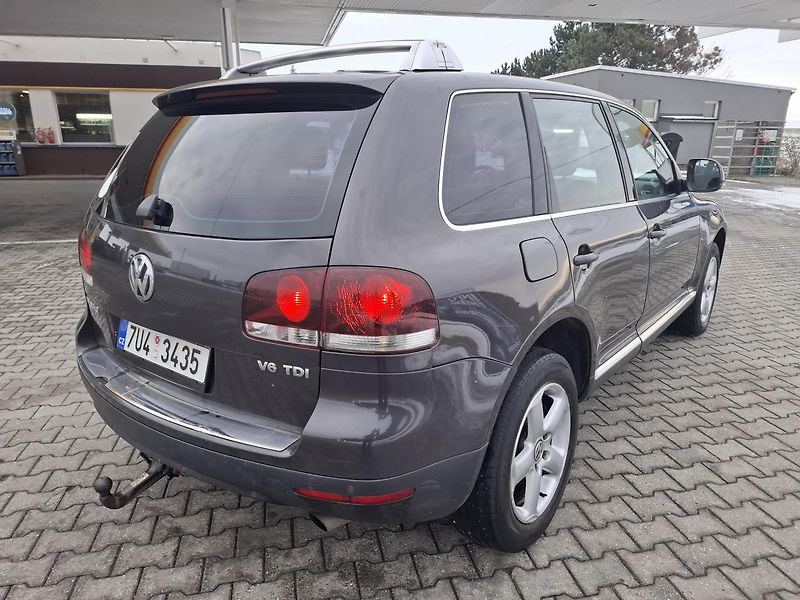 Volkswagen Touareg (2008) 3,0 TDI - fotka 5 z 11