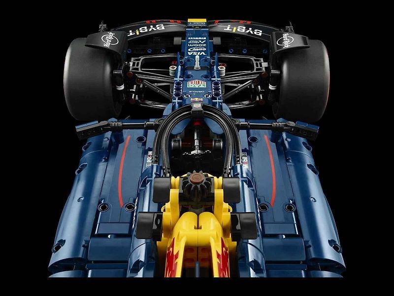 Stavebnice Ferrari SF-24 Lego Technic