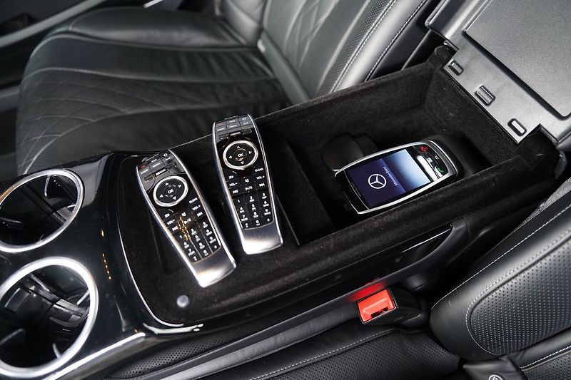 Mercedes-Benz Třídy S S 350d AMG L 4Matic,Burmester - fotka 23 z 52