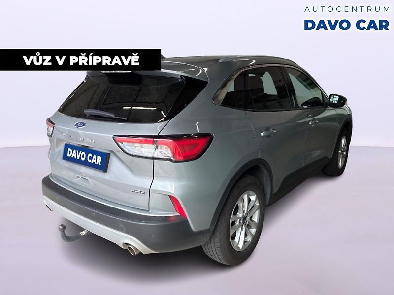 Ford Kuga 2,5 Hybrid 140kW AWD Titanium - fotka 5 z 28