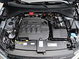 Volkswagen T-Roc 1,6 TDi Style LED Webasto Asis - náhled 36