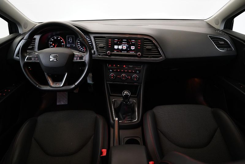 Seat Leon - fotka 5 z 27