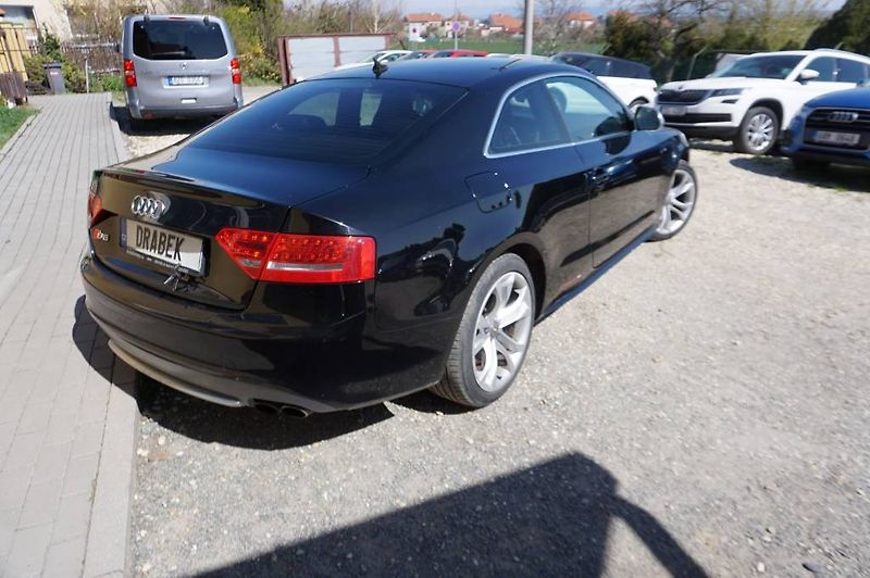 Audi S5 (2009) 4,2 260KW - fotka 5 z 20