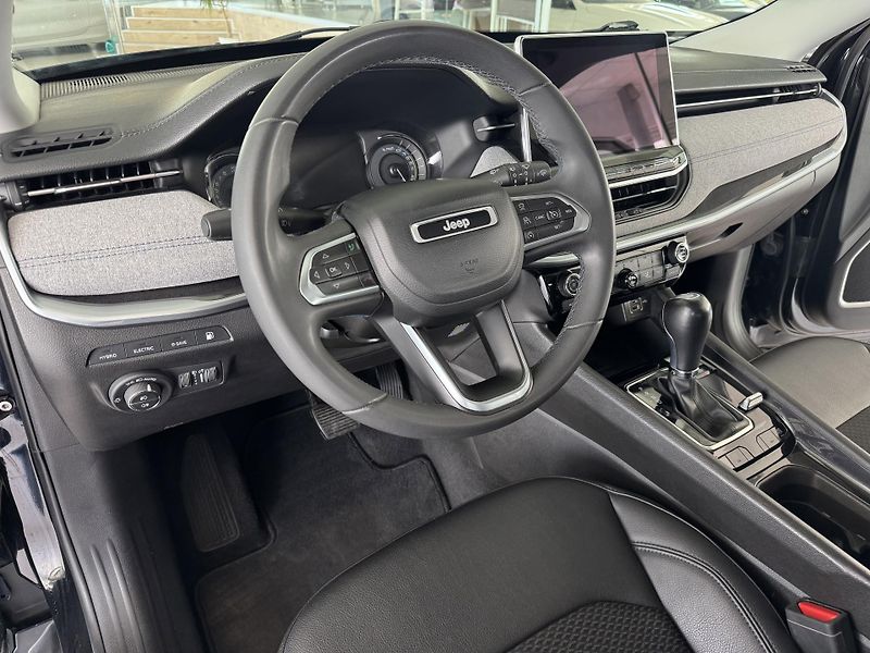 Jeep Compass 1,3T 4xe*AWD*FACELIFT*Kam*DPH - fotka 9 z 34