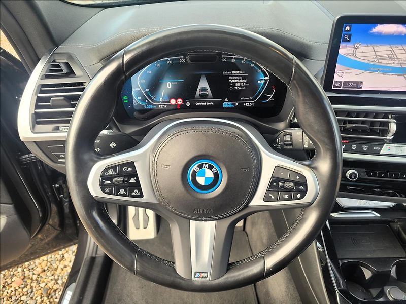 BMW iX3 0,0 80kWH,210kw,M-sport,led,SO - fotka 20 z 50