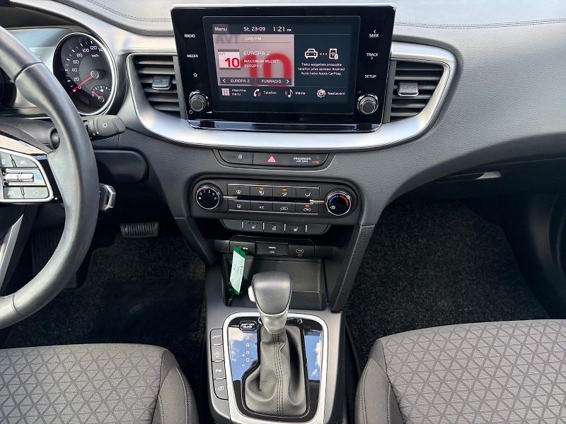 Kia Ceed (2023) SPIN 1.5T-GDI 118kW CZ DPH - fotka 10 z 11