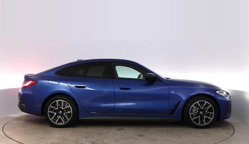 BMW i4 eDrive40 GC Tažné Ambient Kam - fotka 3 z 28