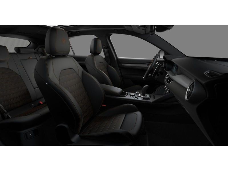 Alfa Romeo Stelvio (2026) 2.0 T 280k AT8 ZF Q4 4x4 Inten - fotka 6 z 6