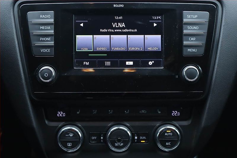 Škoda Octavia (2013) 1.2 TSI, Serv.kniha, Tempomat - fotka 12 z 24