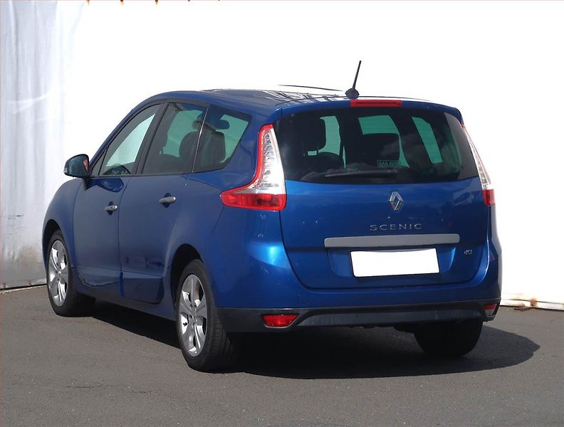 Renault Grand Scénic (2009) 1.9 dCi, po STK, dobrý stav - fotka 4 z 21