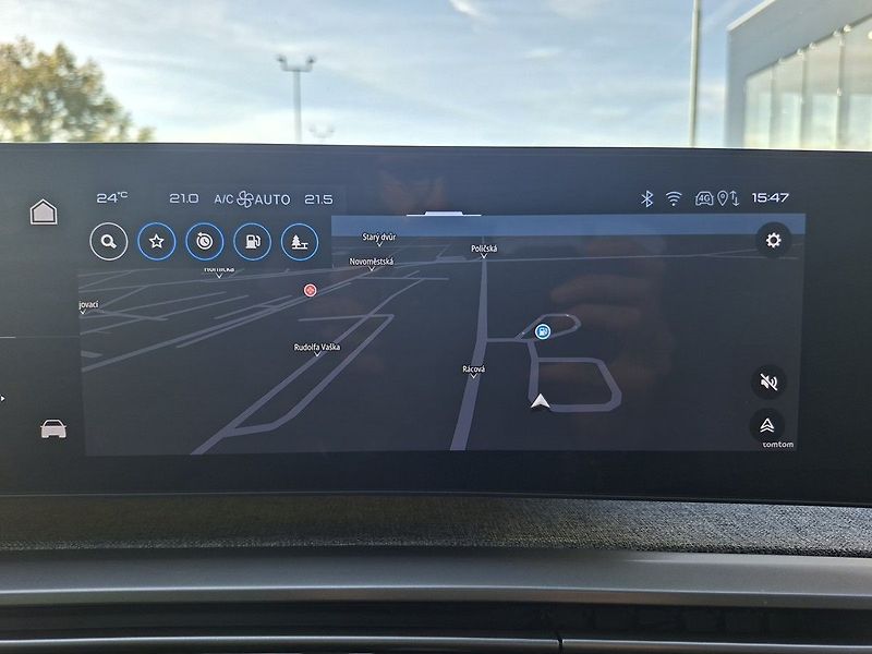 Peugeot 5008 ALLURE HYBRID e-DCS6 - fotka 20 z 27