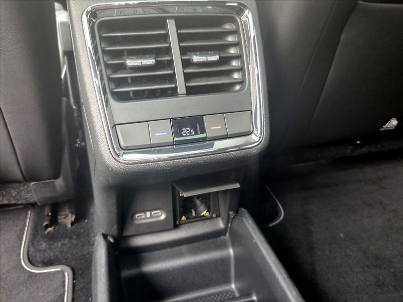 Škoda Enyaq 0,0 80 150kW Sportline Tažné z - fotka 12 z 29