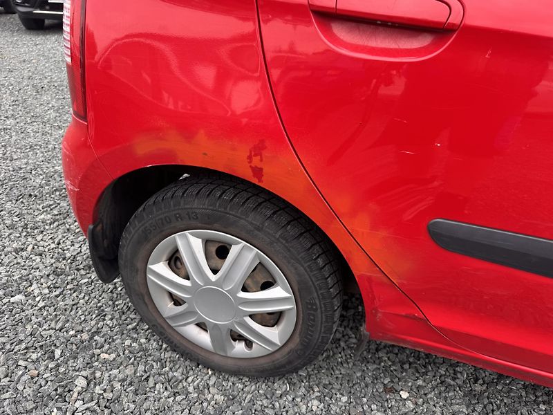 Kia Picanto 1.0i, 152 tis km - fotka 18 z 18