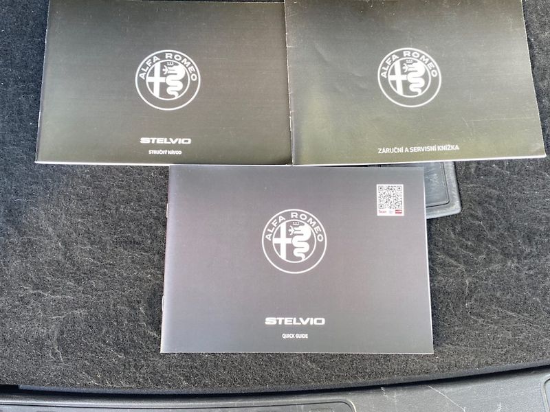Alfa Romeo Stelvio (2024) 2,2 JTD  Veloce (154kW) NM 4x4 - fotka 31 z 33