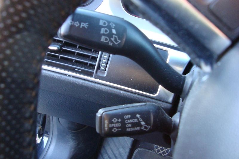 Audi A6 (2010) Avant 2.7 TDi, S-Line, Nová ST - fotka 45 z 56