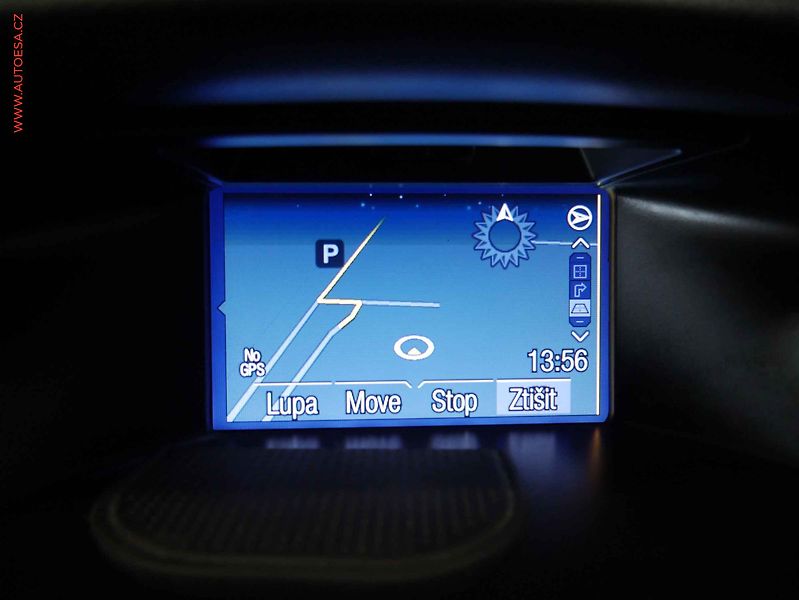 Ford Focus (2013) 1.6 TDi, AC, temp, tažné - fotka 15 z 20