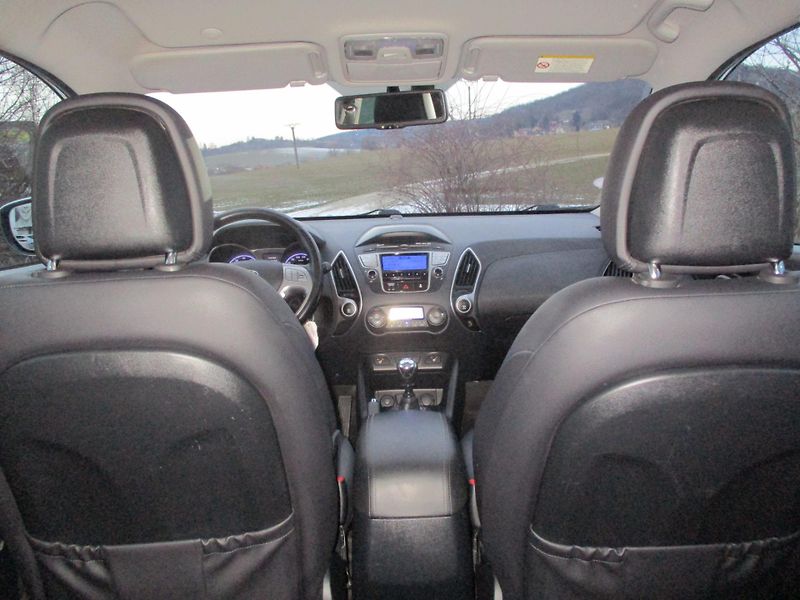 Hyundai ix35 1.6GDi COMFORT*TAŽNÉ Z*VÝHŘEV - fotka 41 z 49