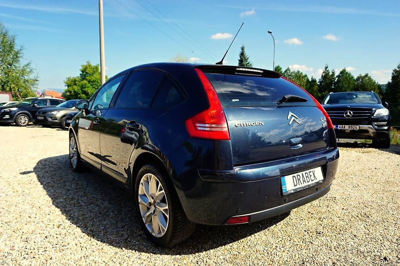 Citroën C4 (2008) 2,0 HDI 16V 100 kW - fotka 5 z 26