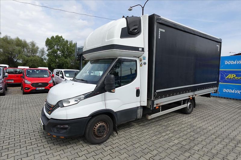 Iveco Daily 3,0 HPT  35S18 PLACHTA SPANÍ - fotka 2 z 31