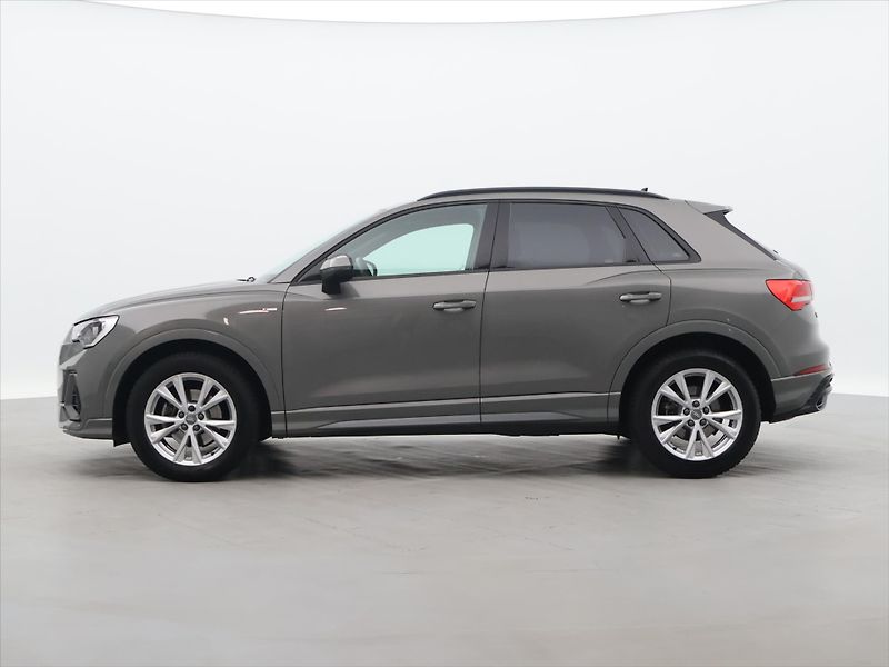 Audi Q3 2,0 35TDI  S-tronic CZ S-line - fotka 4 z 39