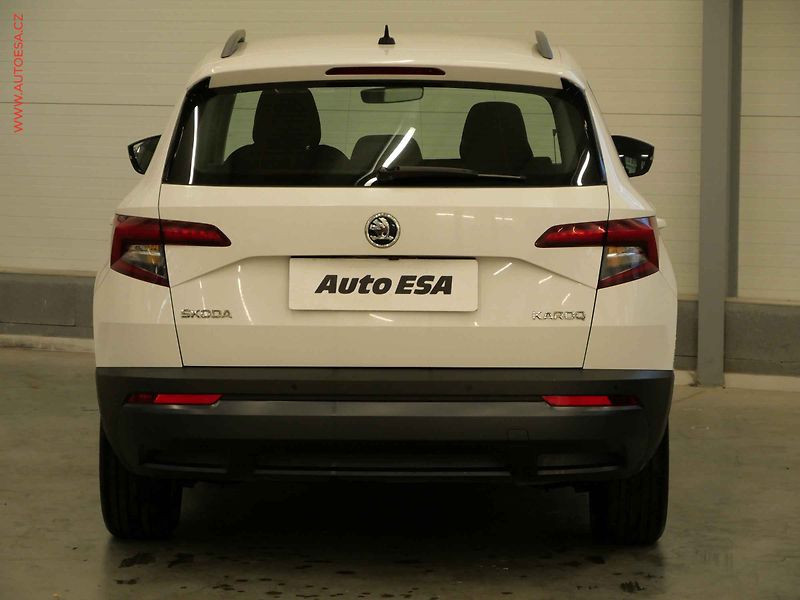 Škoda Karoq (2018) 1.6TDi, ČR, Ambition, DSG - fotka 5 z 19