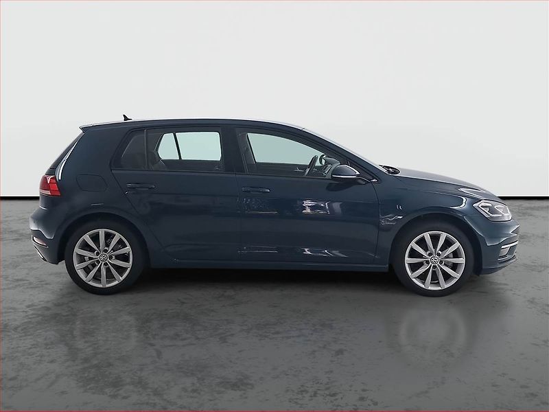 Volkswagen Golf (2018) 1.0 TSI, Serv.kniha, Kůže - fotka 6 z 16